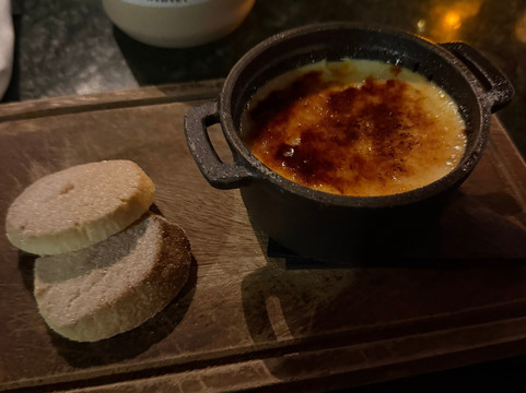 贝尔默罗艾姆斯酒店主图