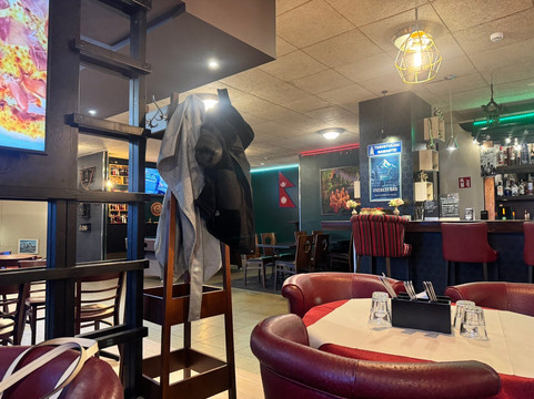 Lumle Restaurant & Bar