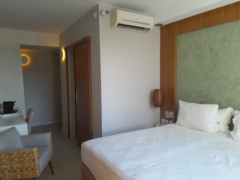 迈蒂斯尼泰罗伊设计酒店主图