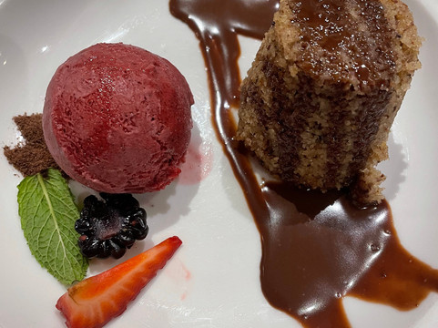 蒂罗尔阿尔卑斯山酒店主图