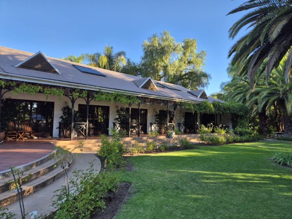 哈朗加纳洛奇酒店-度假村/酒店