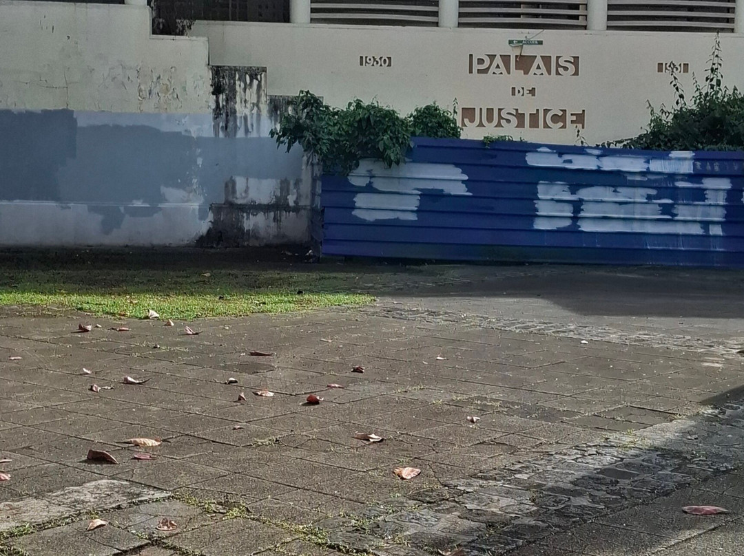 Gourbeyre Statue-Pointe-a-Pitre必去景点