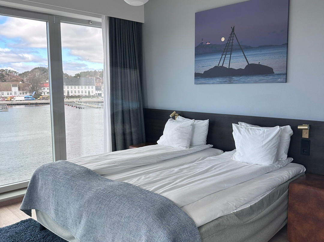 曼达尔酒店主图