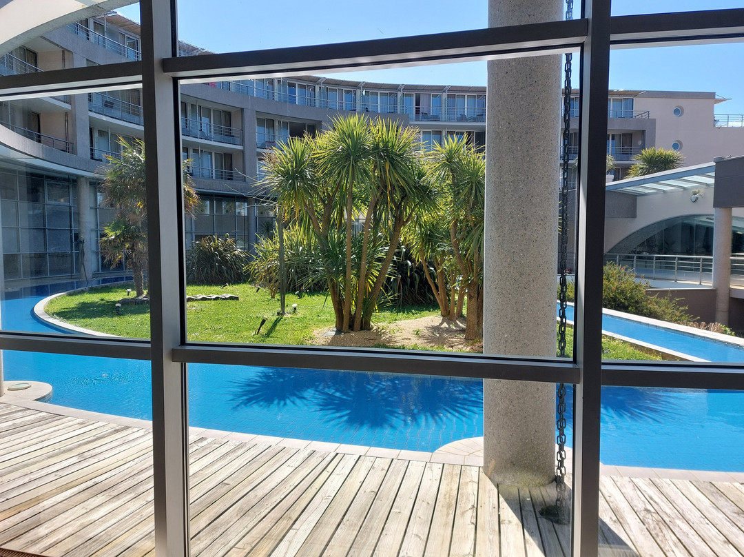 大西洋花园俱乐部蓝色假日酒店主图