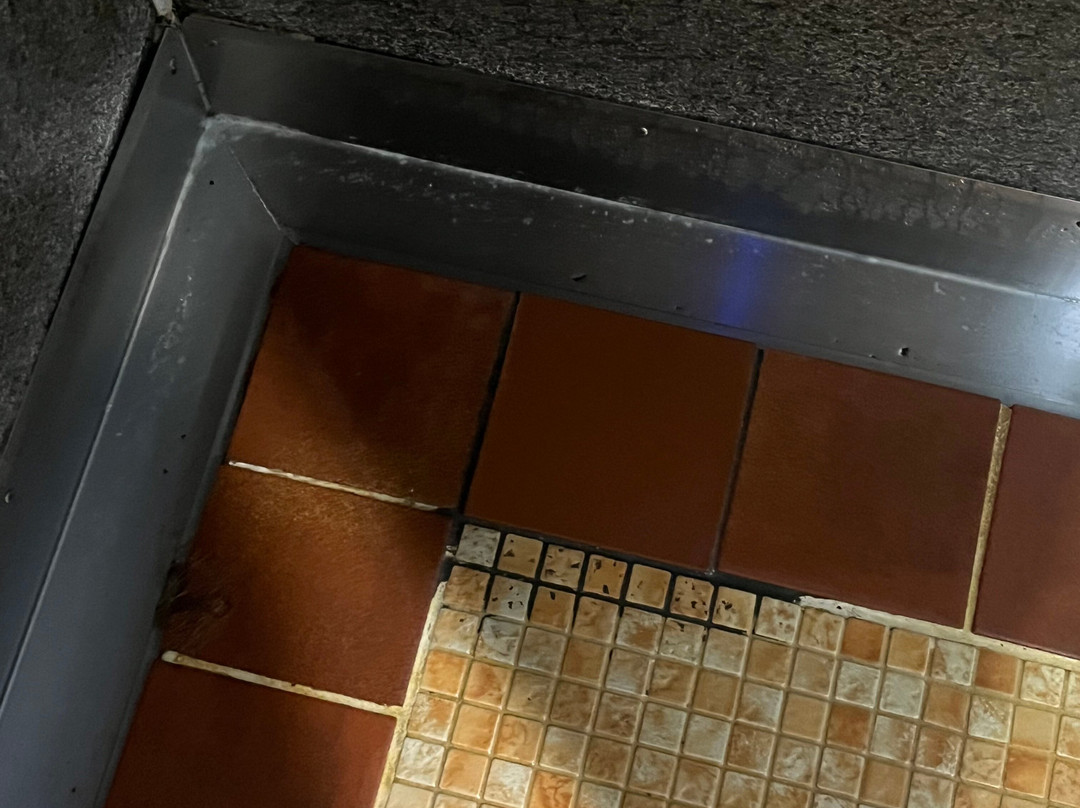 马斯顿草地酒店主图
