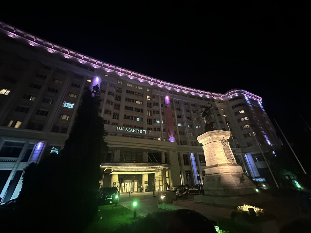 布加勒斯特JW万豪大酒店主图