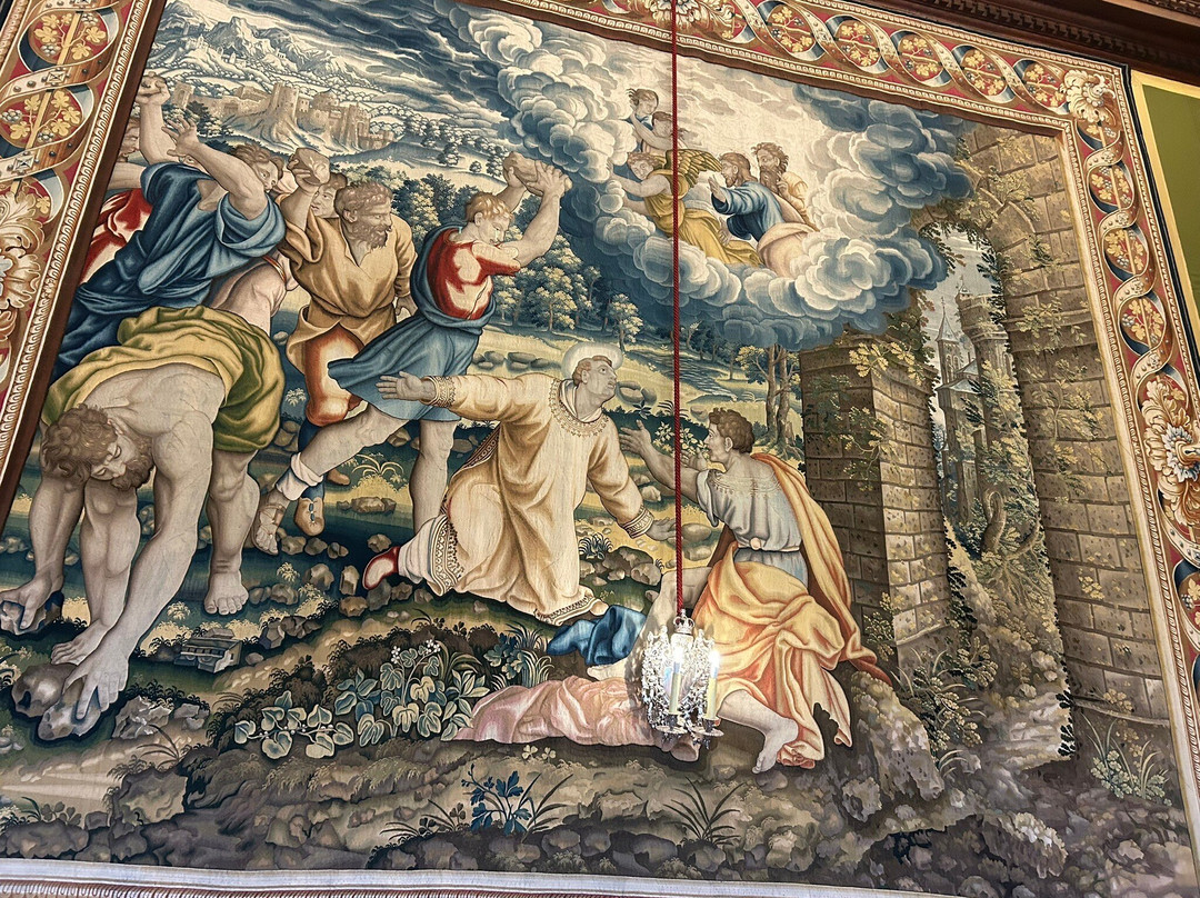 Hampton Court Tours-East Molesey必去景点