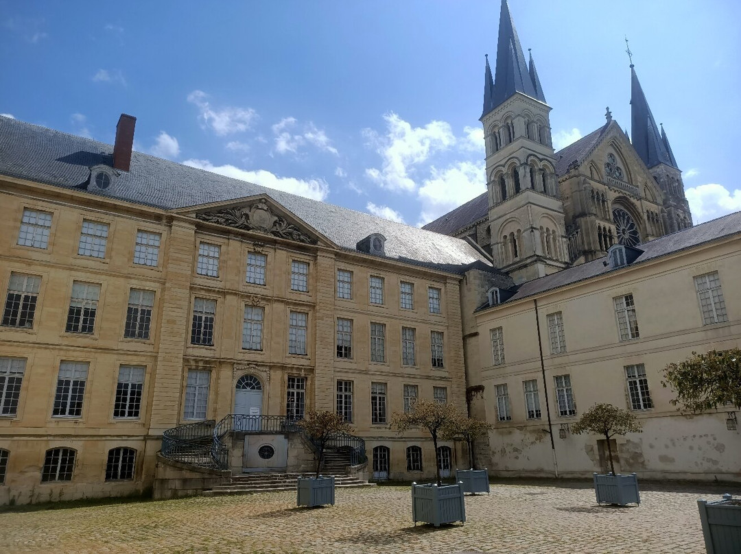 Musée Historique Saint-Remi-兰斯必去景点