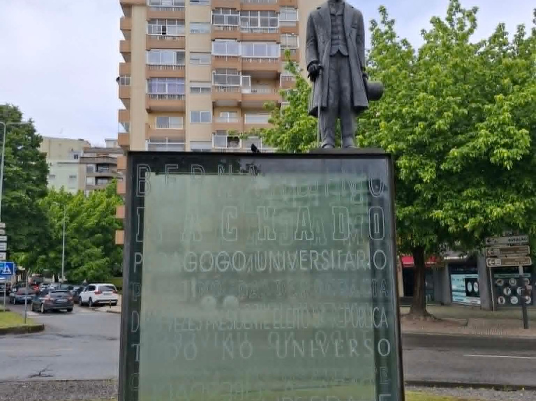 Monumento a Bernardino Machado