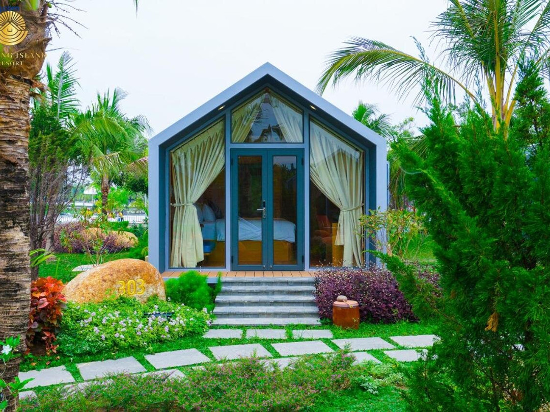 Son Tien - Amazing Island Resort