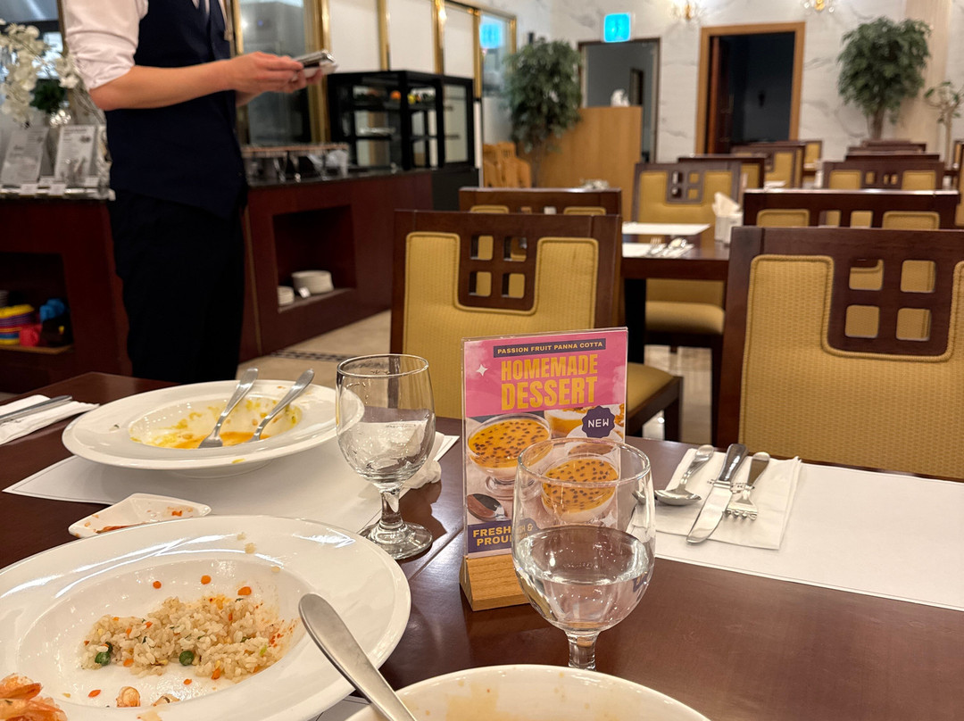 金一套房酒店主图
