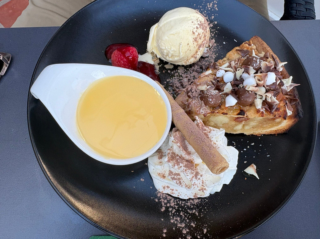 Gibson's Bar & Kitchen