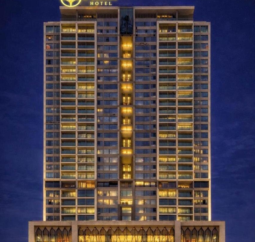 D'celes Hotel
