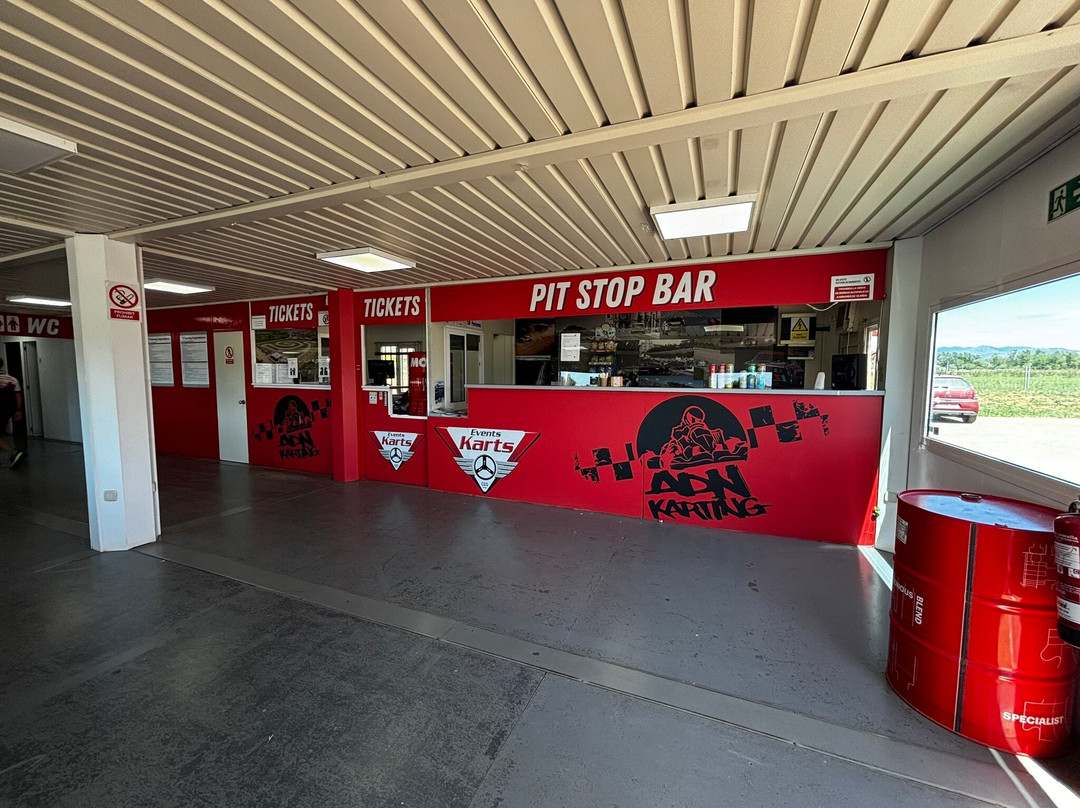 Karting Empuriabrava-艾姆布里亚布拉瓦必去景点
