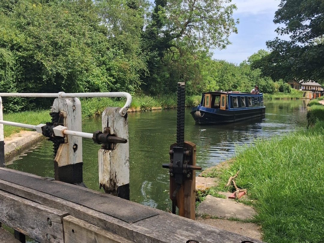 Narrowboat Day Hire-Tring必去景点
