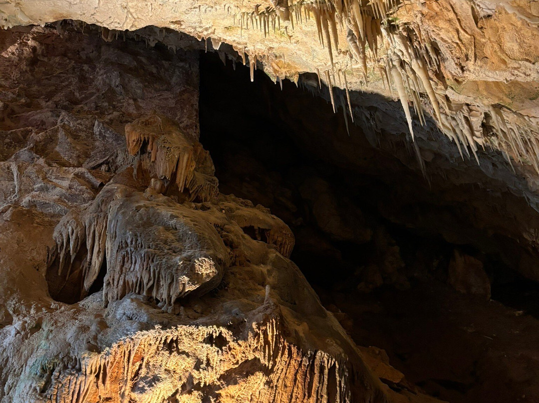 Crystal & Fantasy Caves-Hamilton Parish必去景点
