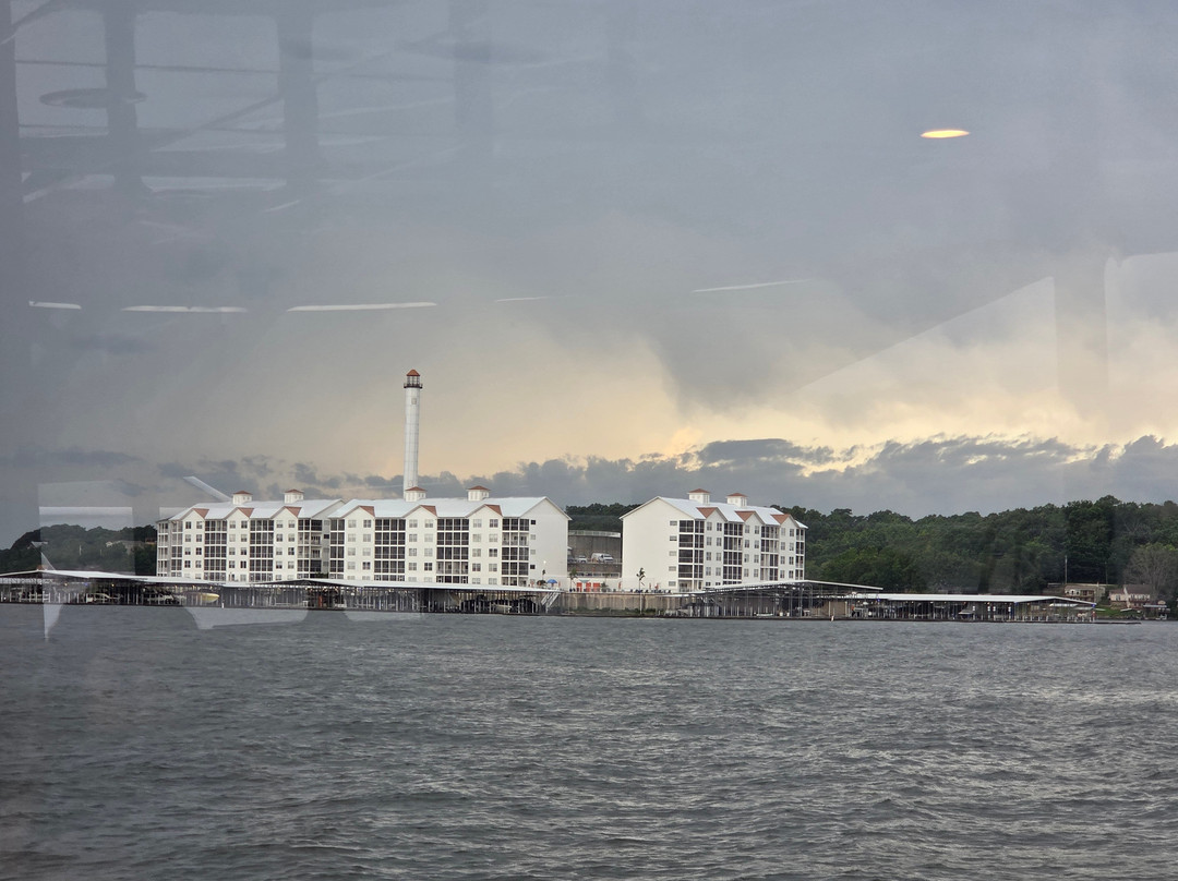 Celebration Cruises-Lake Ozark必去景点