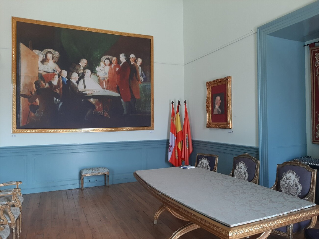 Palacio De La Mosquera-Arenas de San Pedro必去景点