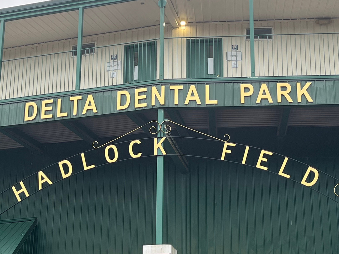 Hadlock Field-波特兰必去景点