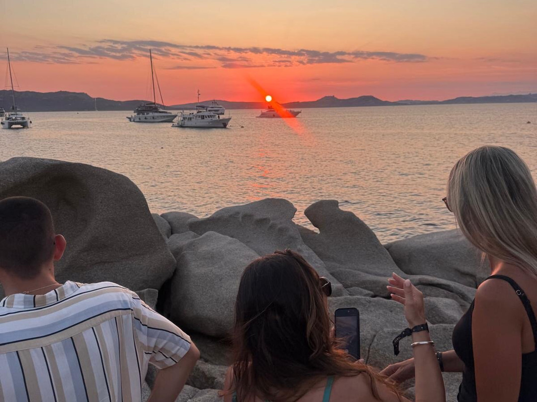 Phi Beach Club-Baia Sardinia必去景点