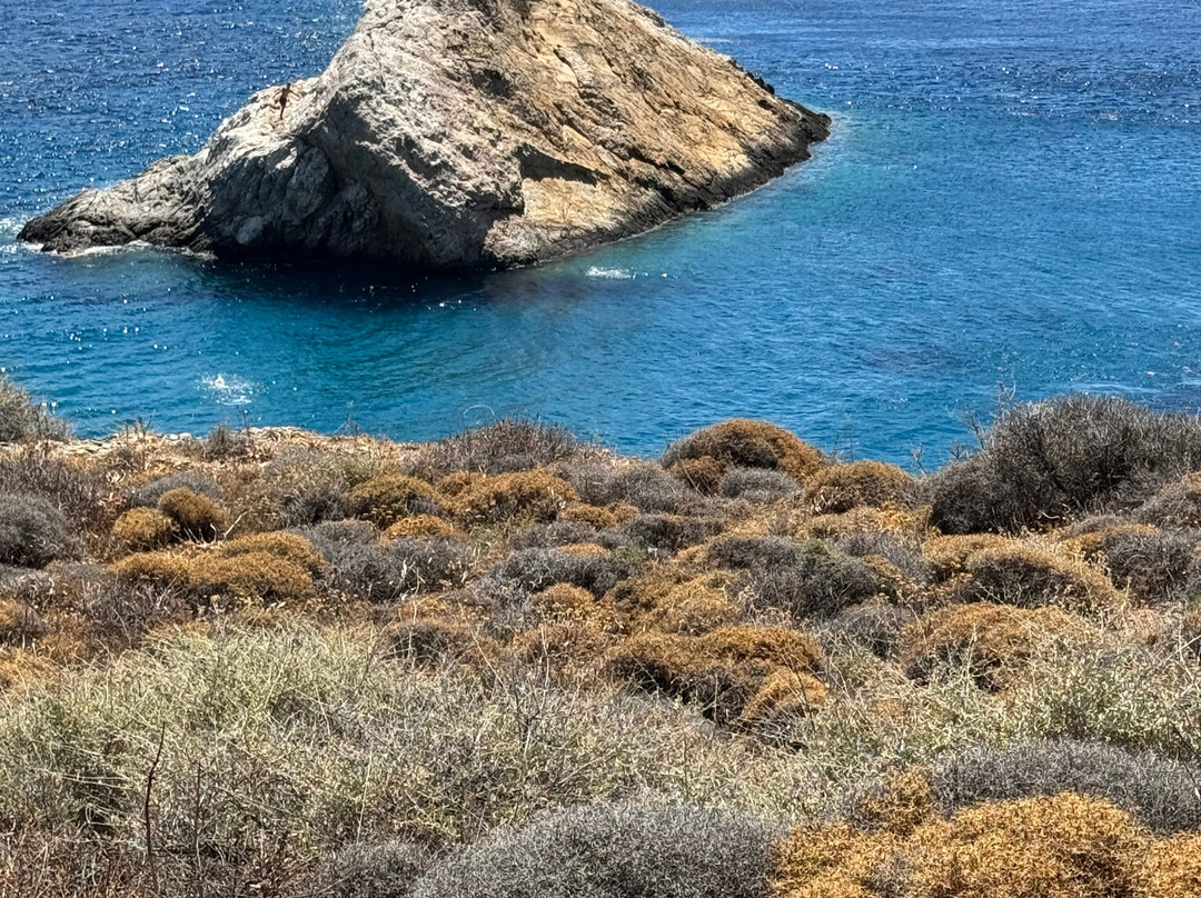 Katergo Beach-Folegandros必去景点
