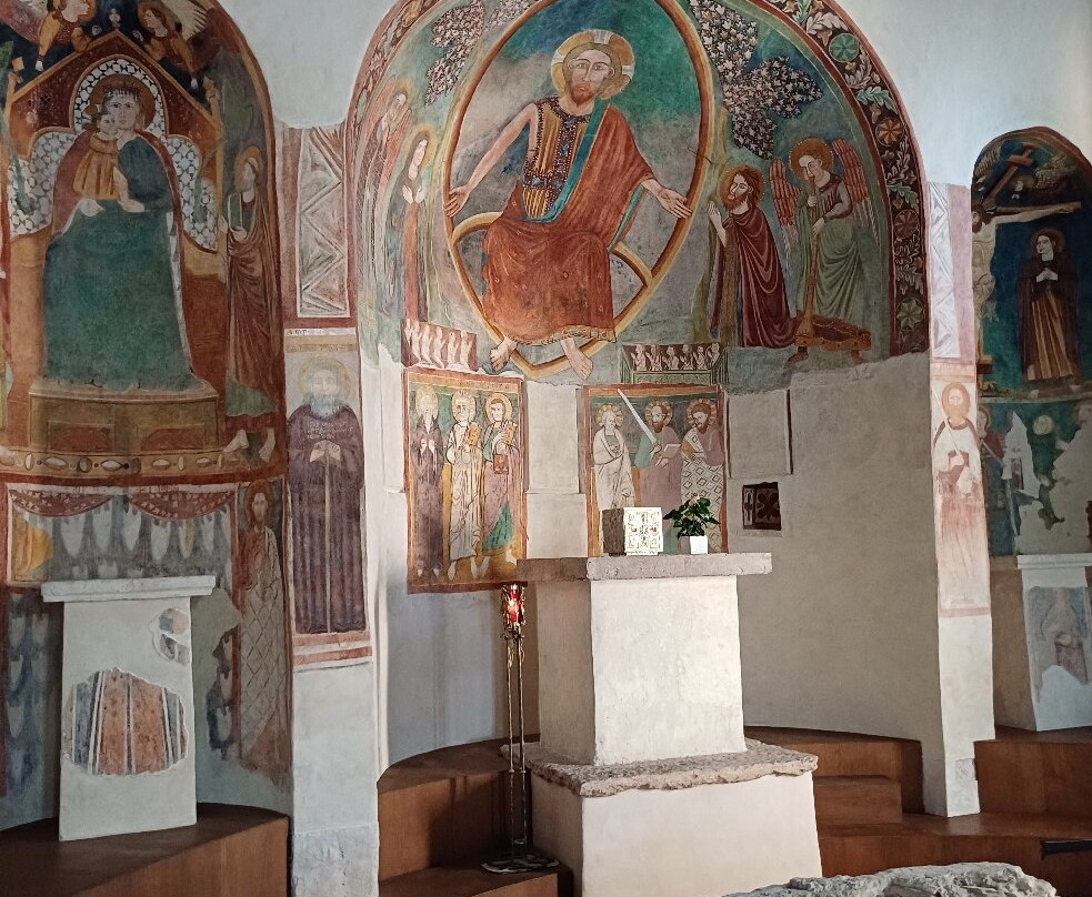 Chiesa di San Pietro in Mavino-锡尔苗内必去景点