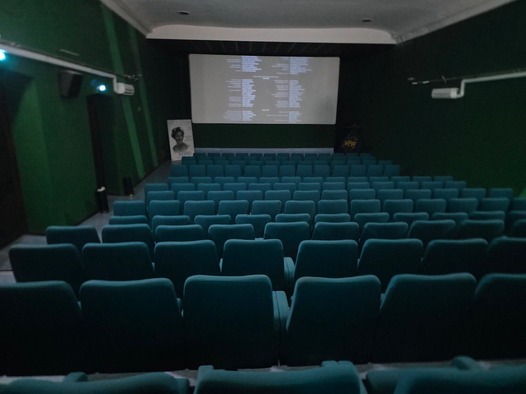 Cinema Mignon-基亚瓦里必去景点