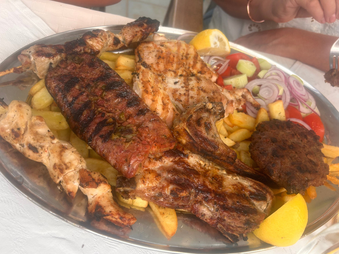 Paralia Taverna