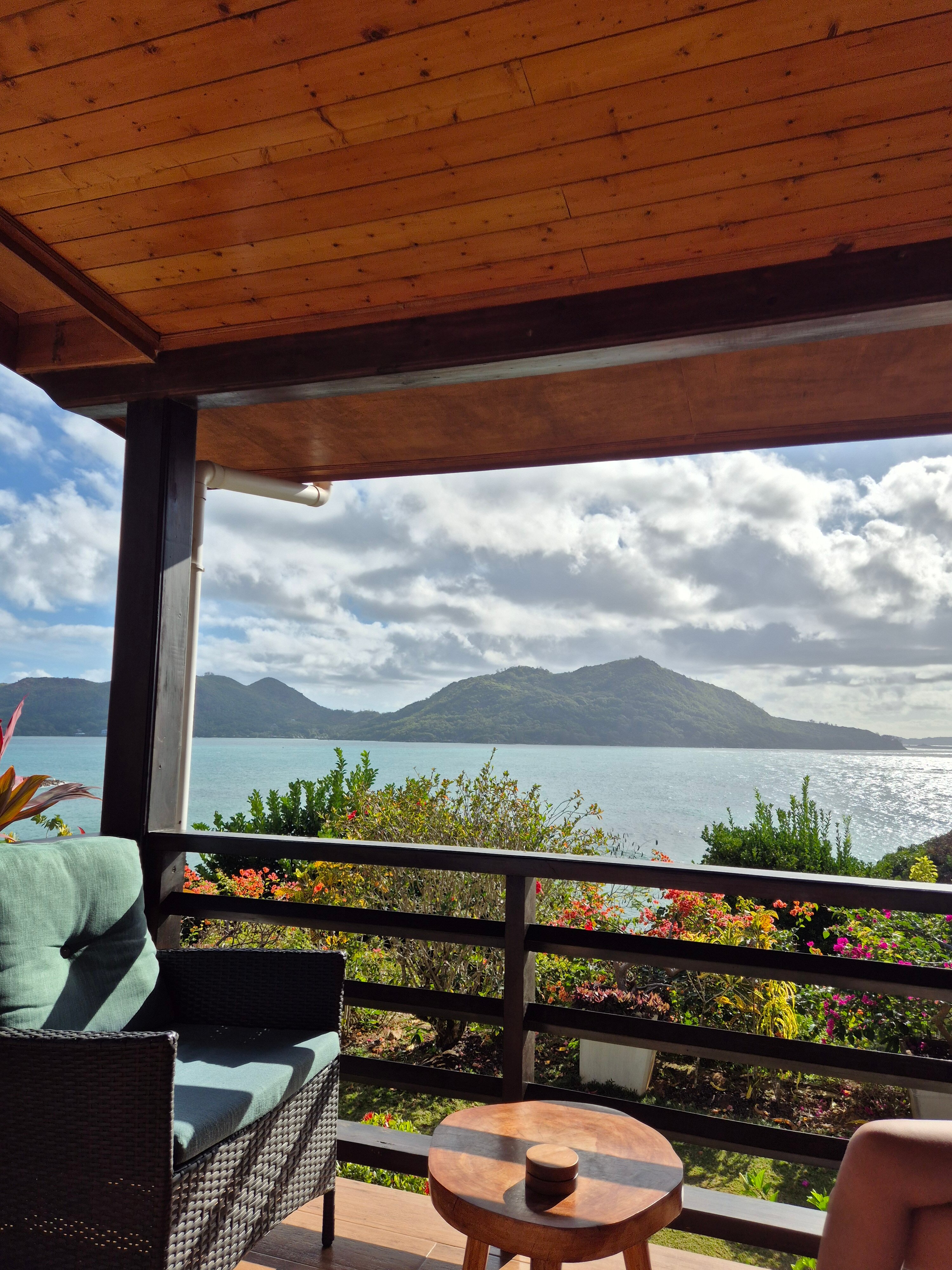 科特迪瓦谜小屋酒店-旅行者