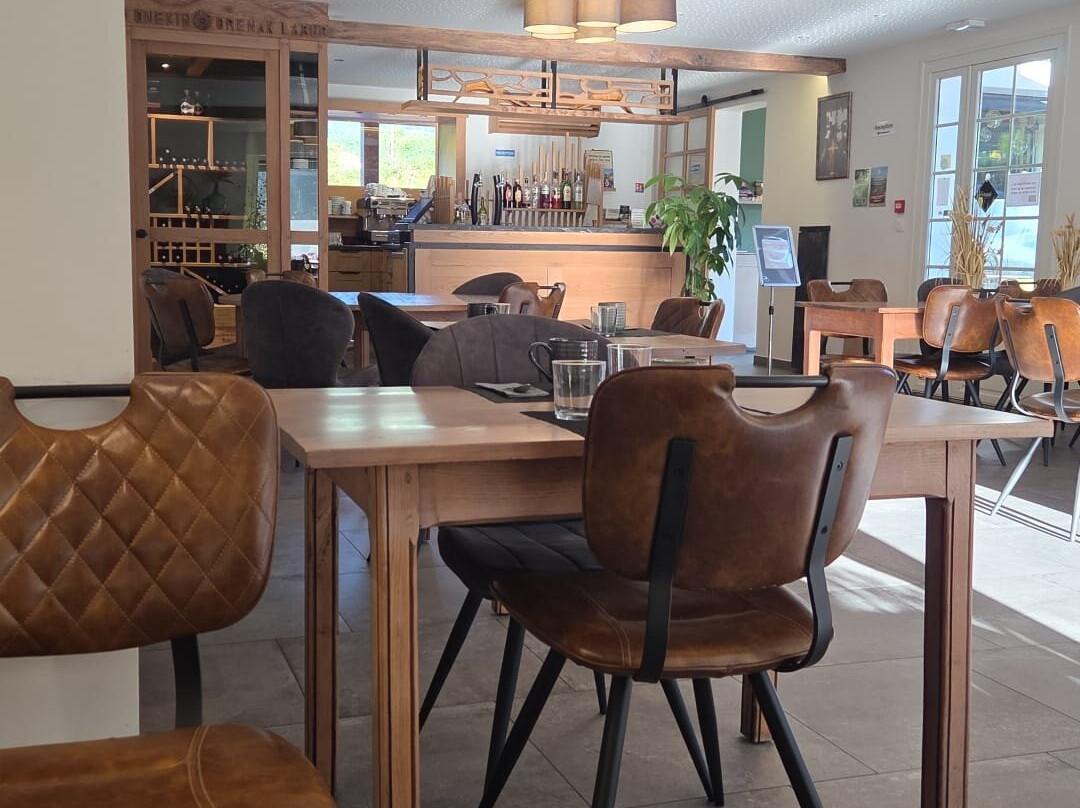 圣西尔弗斯特勒酒店主图