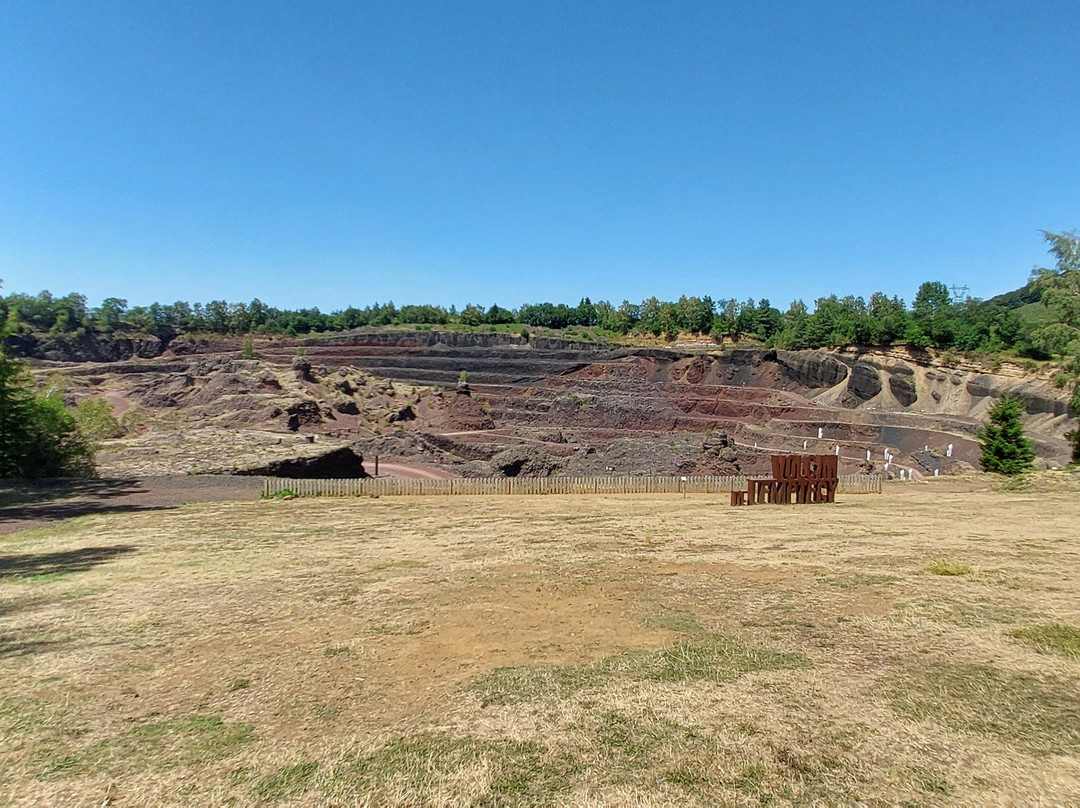 Volcan De Lemptégy-Saint-Ours必去景点