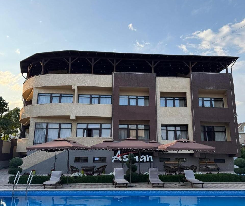 Semenovka酒店住宿-Asman Hotel