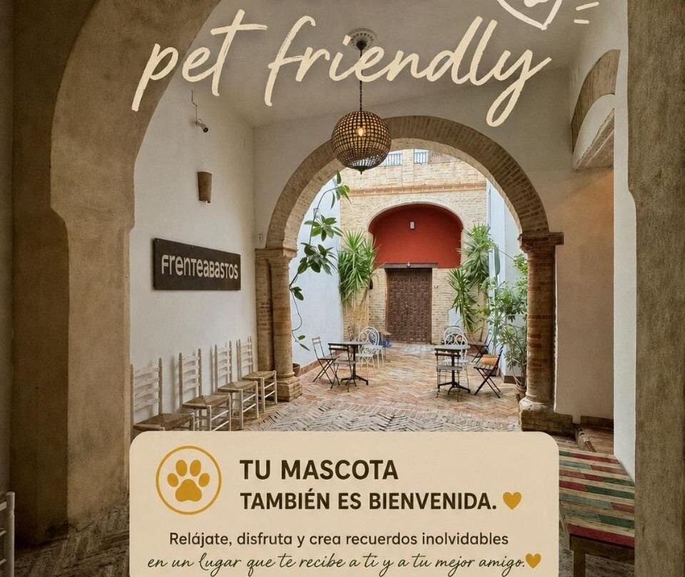 Hostal Cafe Frenteabastos