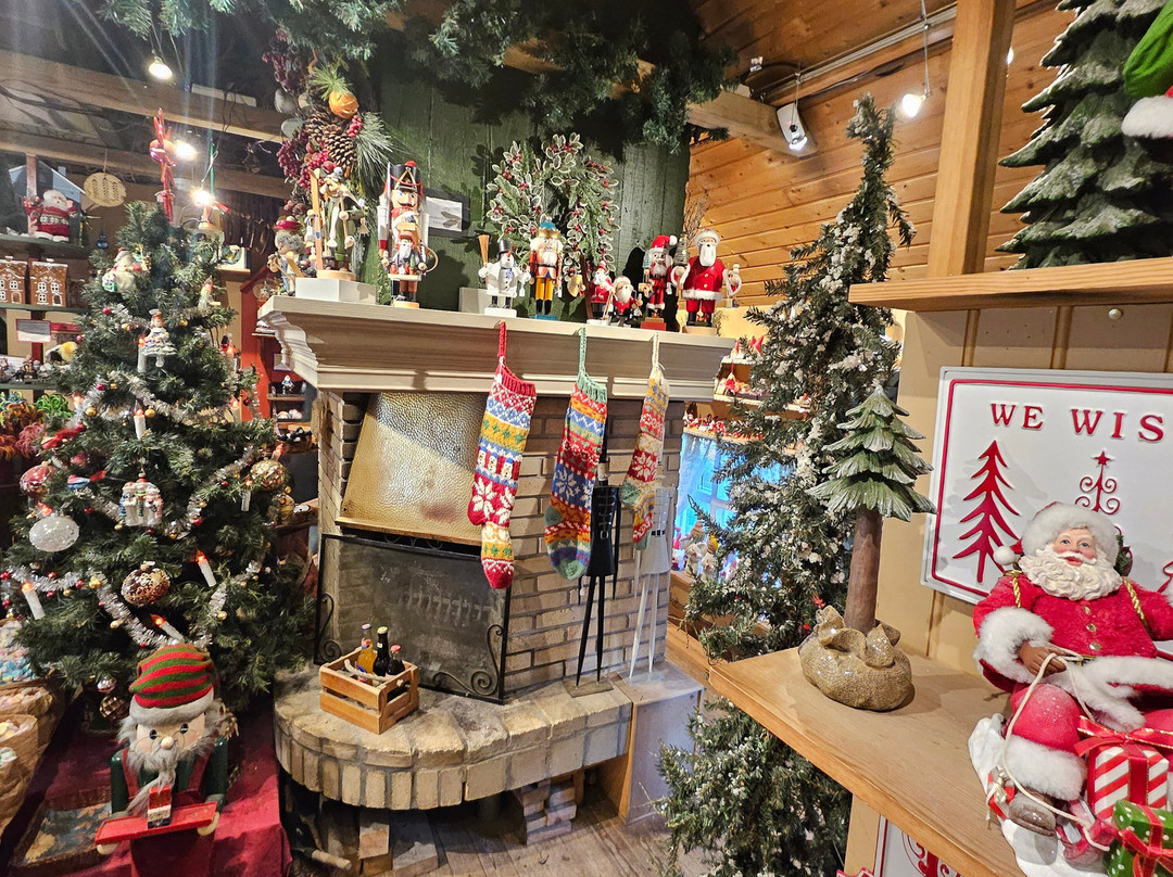 Christmas Garden-阿克雷里必去景点