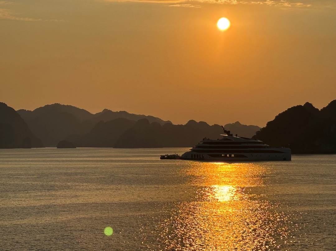 Aime'e Cruises-Quang Ninh必去景点