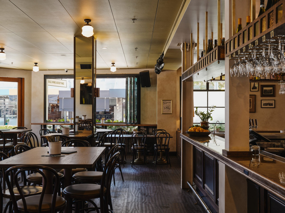 Sackville Hotel