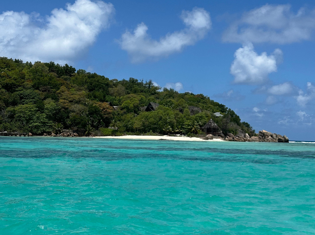 Geoli Charters-Anse la Blague必去景点