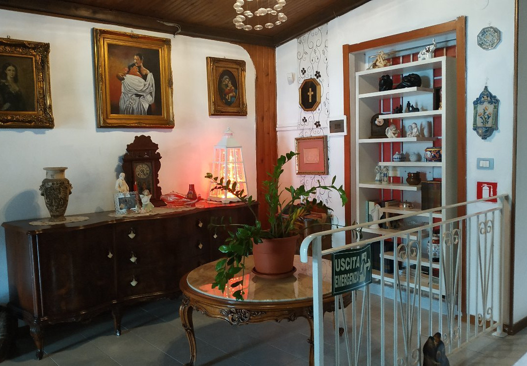 米尔托拉玫瑰酒店主图