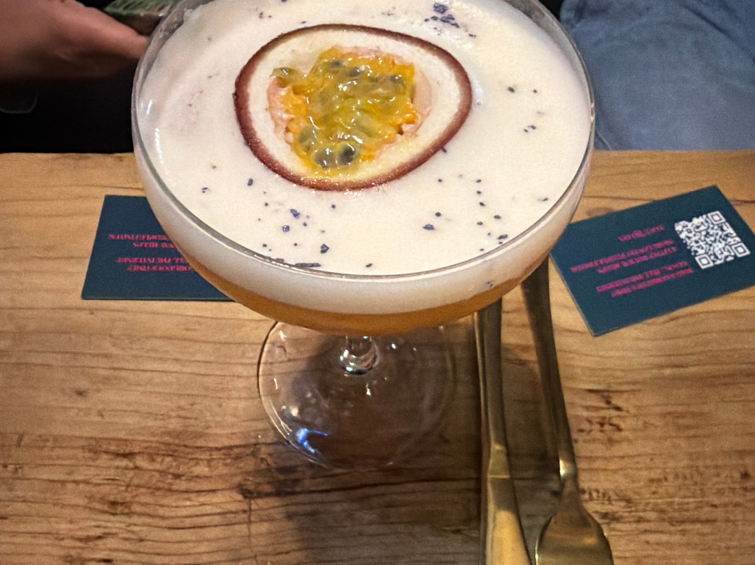 Lillian's Cocktail Bar & Small Plates