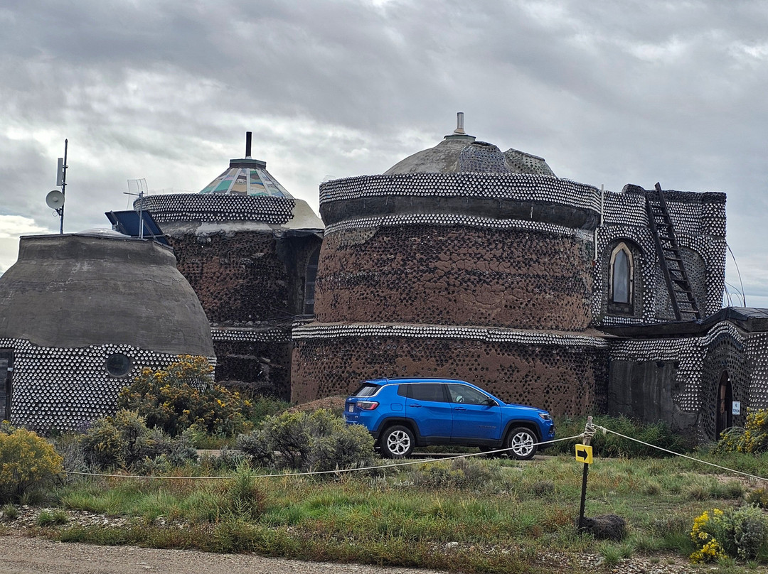 Earthship Visitor Center-道师城必去景点
