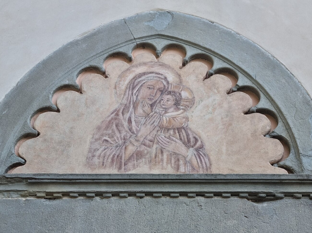 Monastero benedettino Santa Maria Rosano-阿尔诺河畔里尼亚诺必去景点