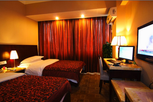 贵阳派酒店火车站广场店主图