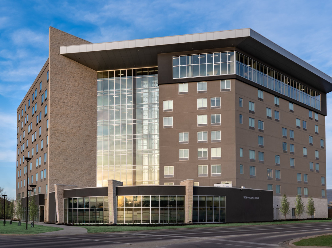 Holiday Inn Express & Suites Saskatoon East - University by IHG