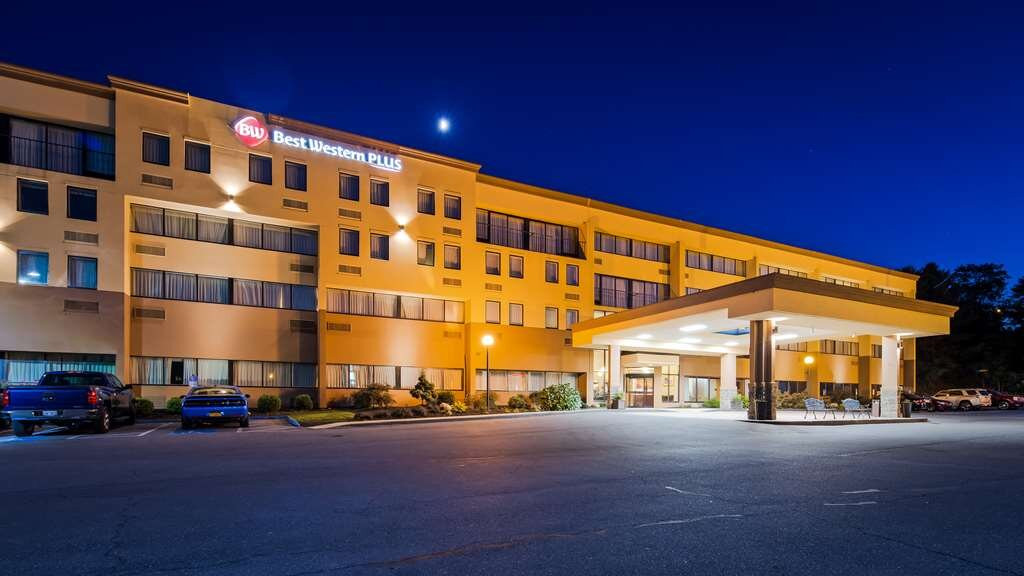 Best Western Plus Reading Inn & Suites主图