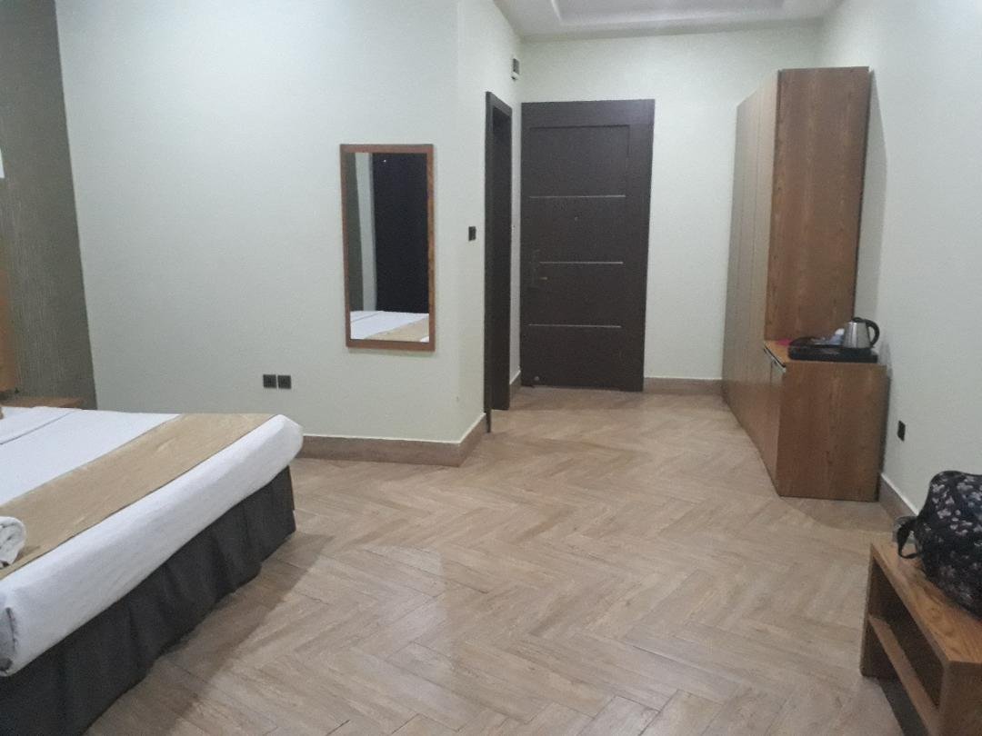 Oaklands Hotel-官方