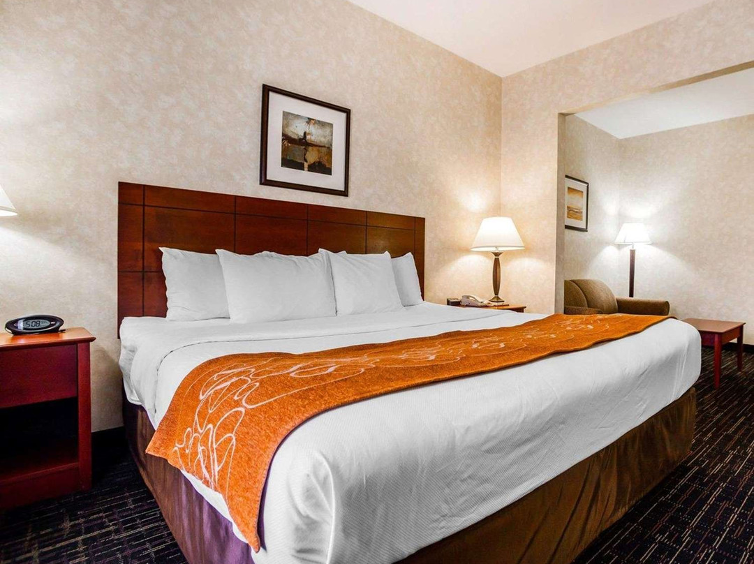 Comfort Suites Independence - Kansas City主图