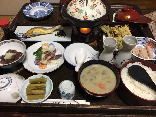 Reisenji Onsen Matsuya Ryokan-餐饮