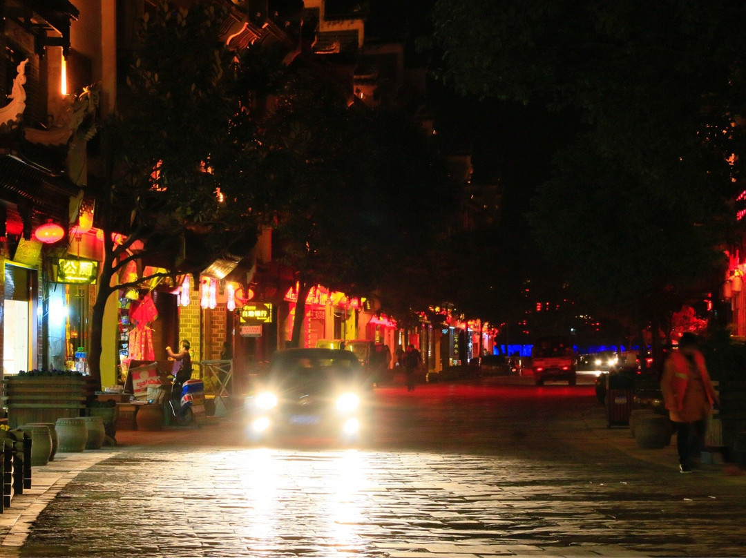 河滨文化商业步行街景点图片