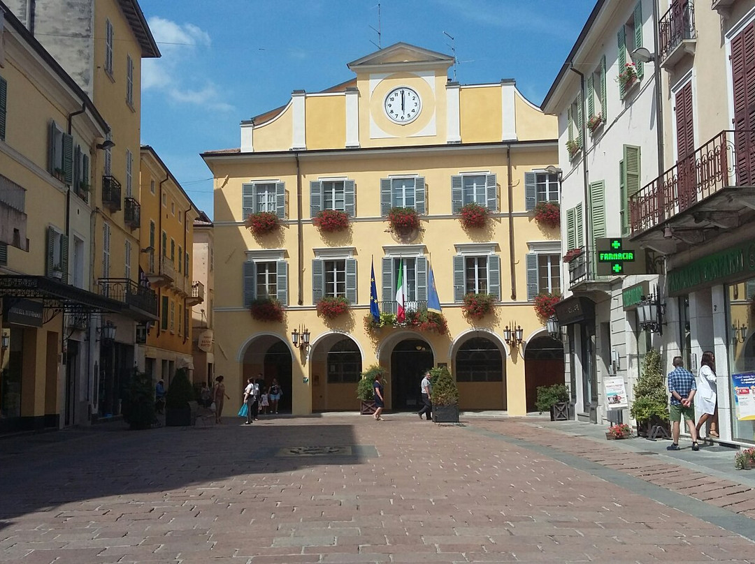 Piazza Libertà景点图片