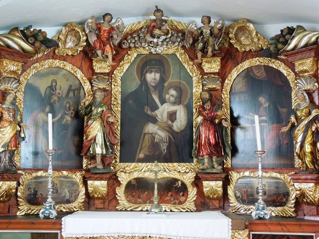 Gruftkapelle St. Michael und Maria Schnee